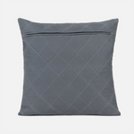 Roger Pillow (Multiples of 2)